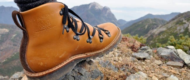 trail hiking boots
