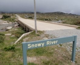 Summit Trail – Charlotte Pass to Snowy River