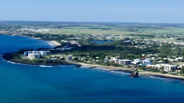 Coral coast pathways: burnett heads to bargara walk (11km)