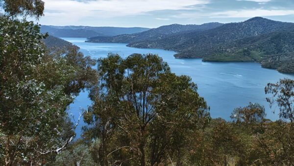 Blowhard Circuit Hike (22km) Blowhard circuit hike (22km)