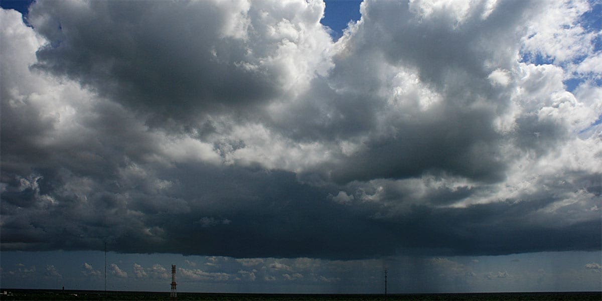 How to predict weather by the clouds Cumulus clouds