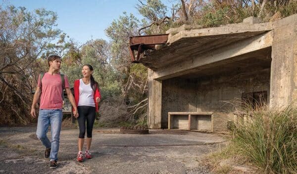 Fort tomaree walk trail hiking australia 600x352