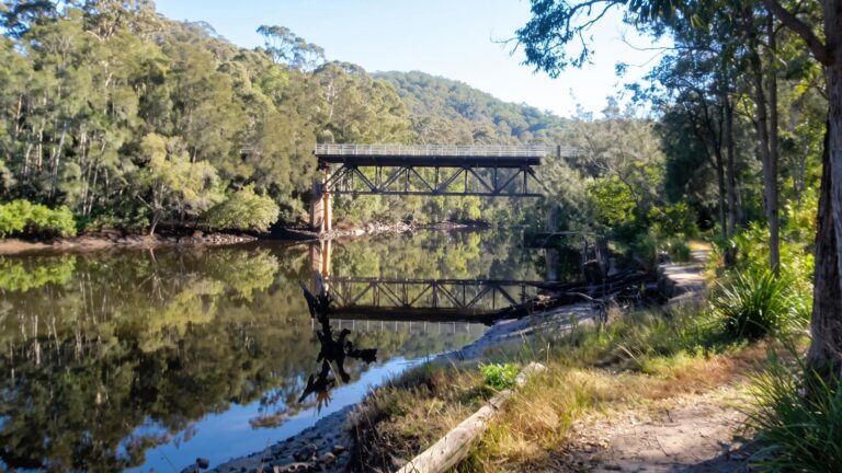 Wondabyne to mooney mooney creek hike (10. 1km)