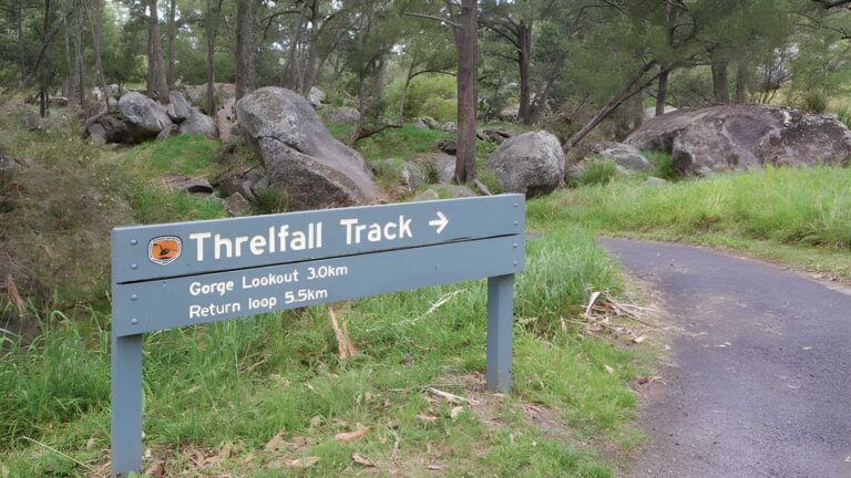 Threlfall Walking Track (5.5km) Threlfall walking track (5. 5km)