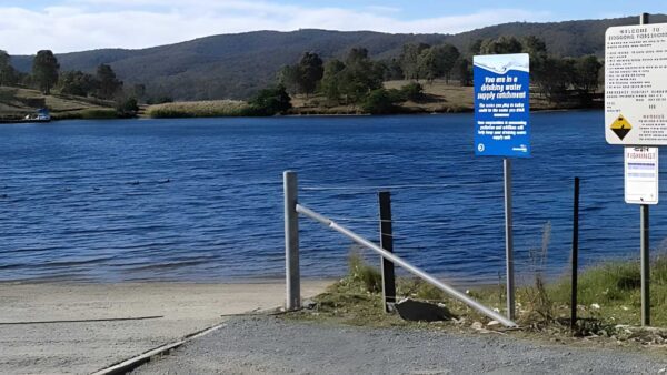 Western foreshores walk (19. 7km)