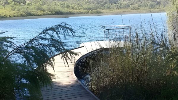 Yeagarup sand dunes walk (3km)