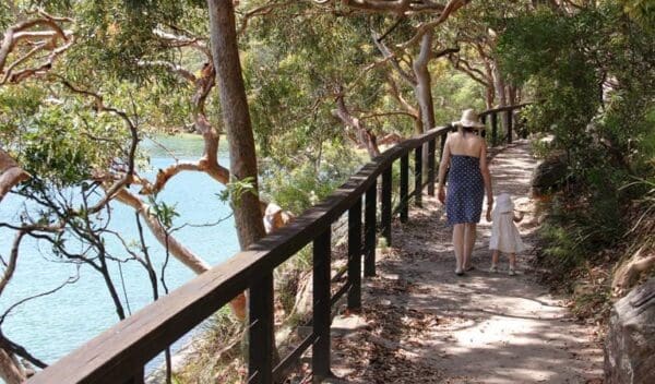 Manly Scenic Walkway Hike (10km) Harbour bridge to the spit bridge walking track trail hiking australia 600x352