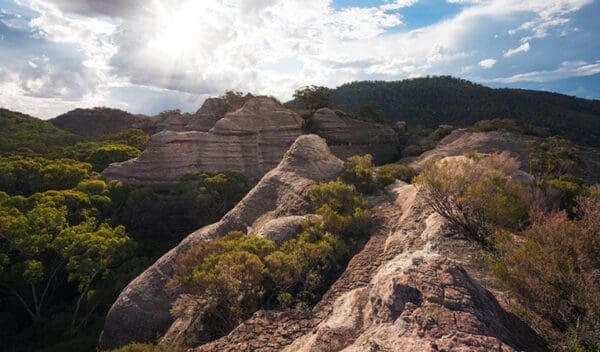 Pagoda lookout walking track trail hiking australia 600x352