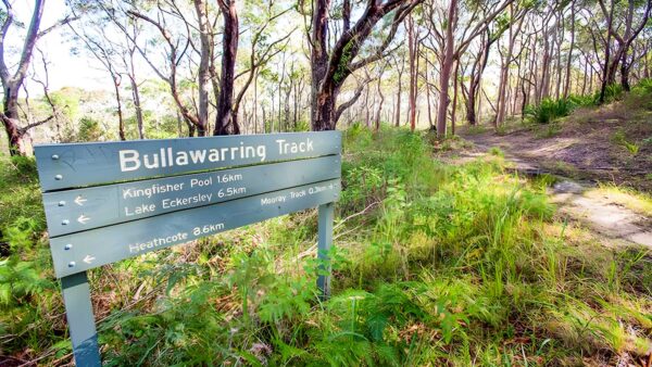 Bullawarring walking track (5. 5km)