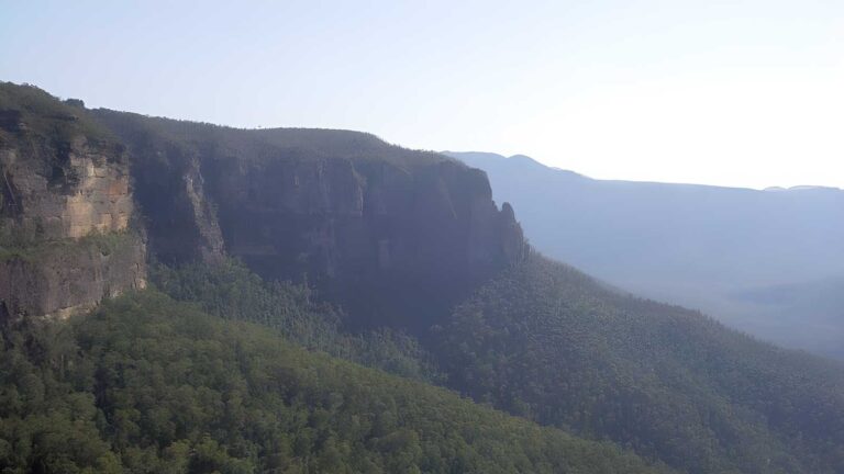 Grand Canyon Cliff Top & Braeside Walks Hike (9.3km) Grand canyon cliff top & braeside walks hike (9. 3km)
