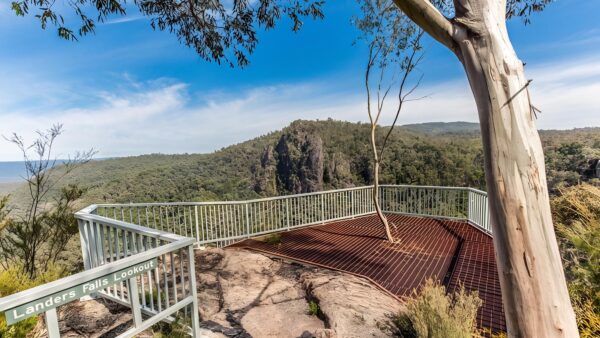 Landers falls lookout walk (10. 6km)