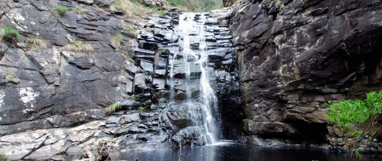 Lorne Waterfalls: Circuit Hike (28.2km) Trail hiking lorne waterfall curcuit 768x325