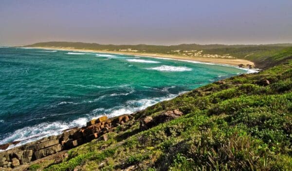 Wreck Beach Walk (2km) Treachery headland walking track trail hiking australia 600x352