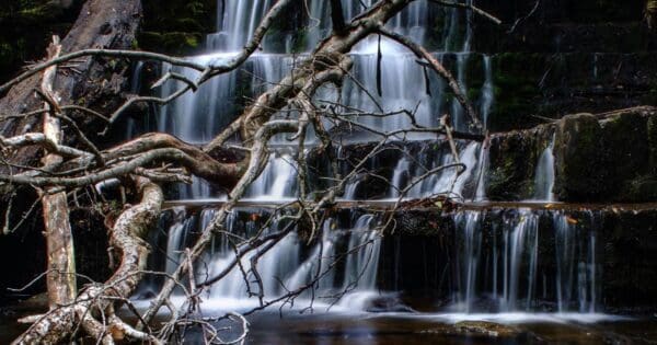 Black glen falls 600x315