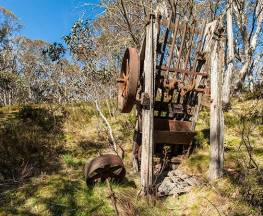 Goldseekers track Trail Hiking Australia