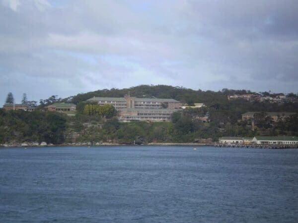 Manly Scenic Walkway Hike (10km) Castle rock to grotto point lighthouse 600x450