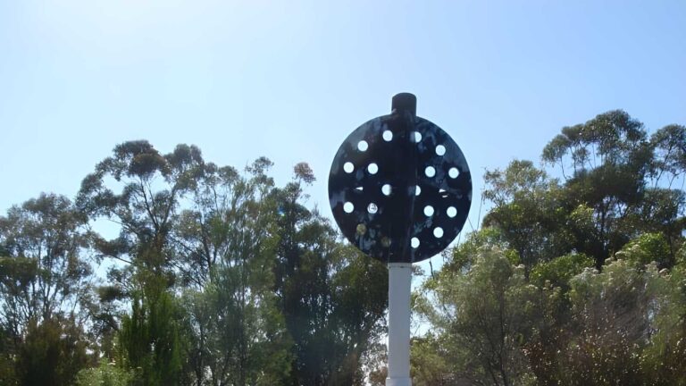 Hobart beach camping area to bournda trig loop hike (8km)