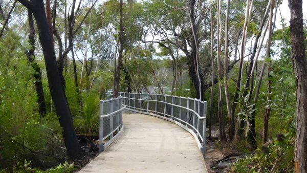 O'Hares Creek Lookout Walking Track (2.8km) O'hares creek lookout walking track (2. 8km)