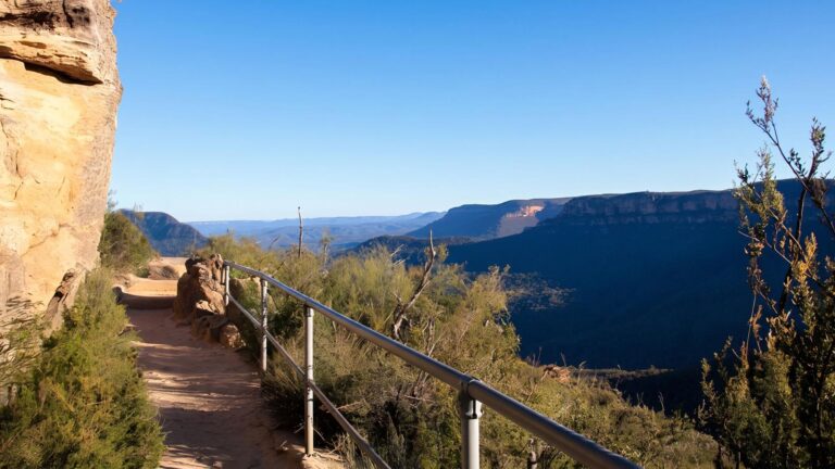 Prince Henry Cliff Walk (7km) Prince henry cliff walk (7km)