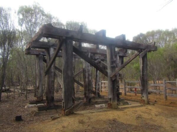 Congelin siding walk 600x450