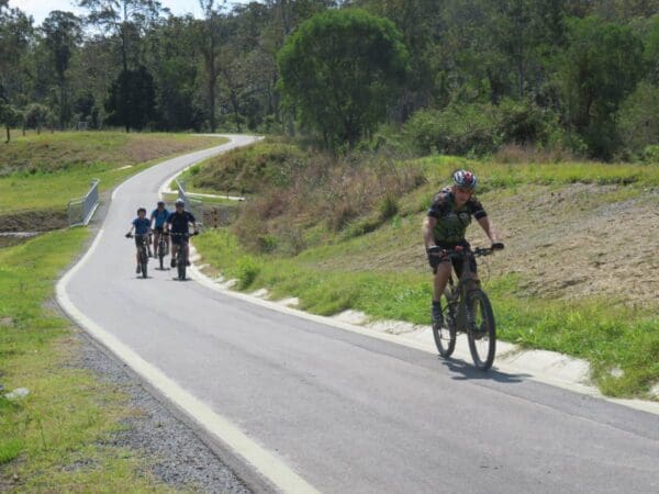 Hikes Ferny grove rail trail 600x450