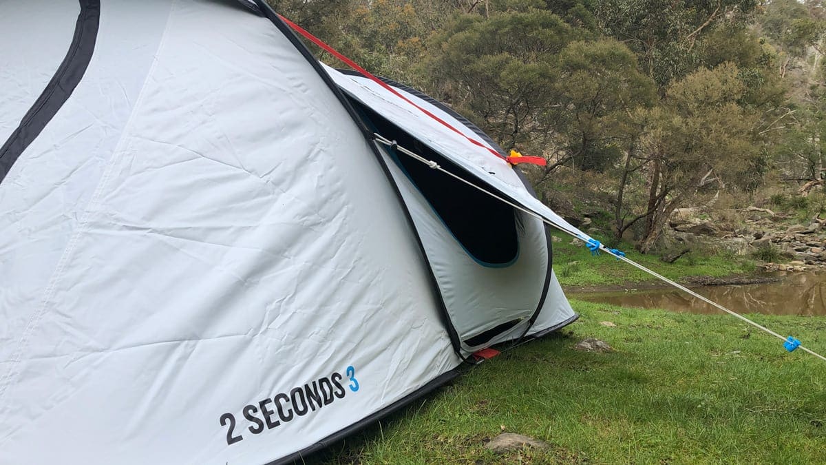 Quechua 2 second pop up camping tent trail hiking australia