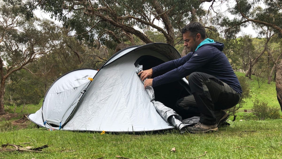 Quechua 2 second pop up camping tent trail hiking australia