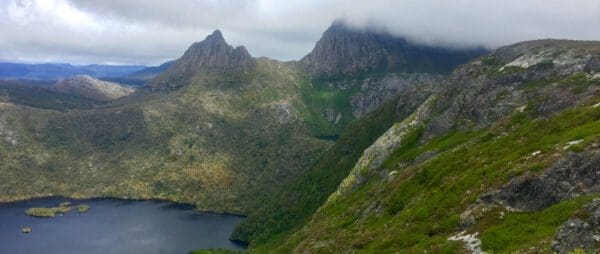 Branigan Falls Hike (23km) Trail hiking overland track 65km 600x254