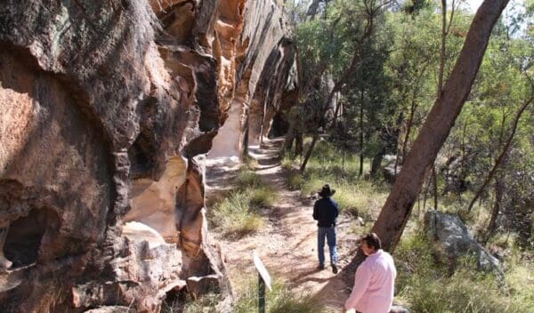 Sandstone caves walking track trail hiking australia 600x352