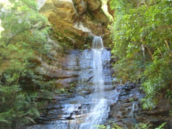 The valley of the waters track 600x450