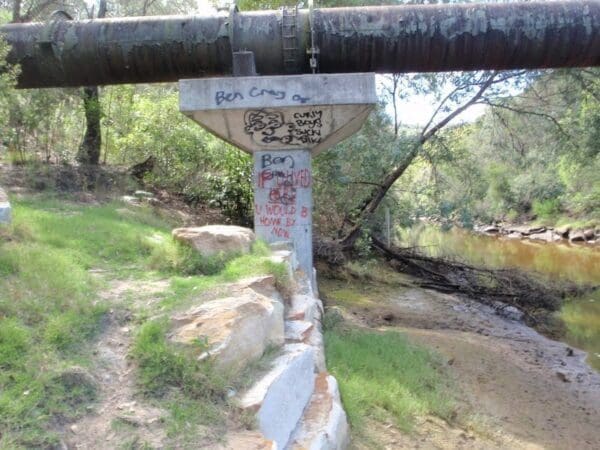 Mount Ku-Ring-Gai Track to Berowra Station Hike (10km) Killara to st ives via rocky creek 600x450