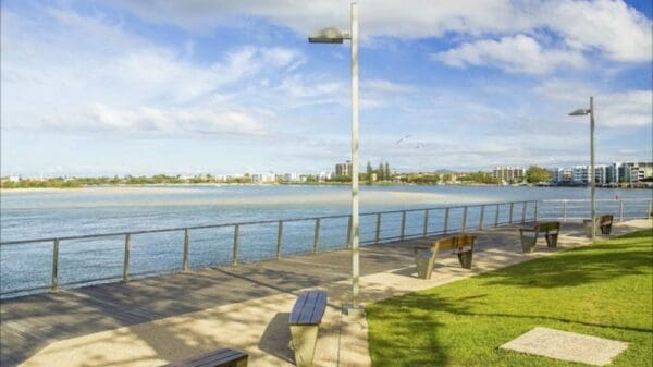 Hikes Caloundra coastal walk e1505357431278 600x337