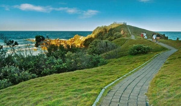 Cape byron walking track trail hiking australia 600x352