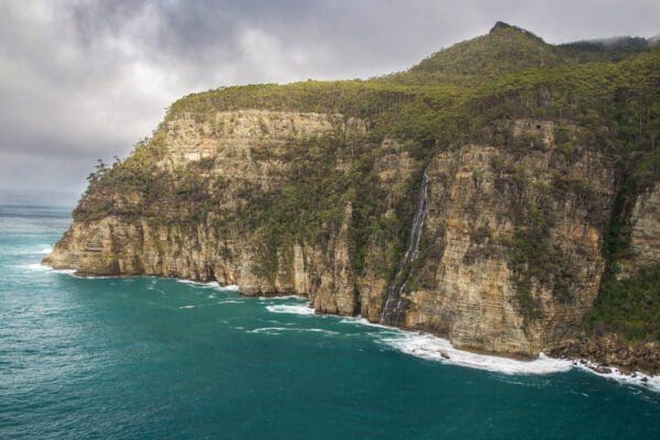 Cape Tourville Walk (720m) Waterfall bay 600x400