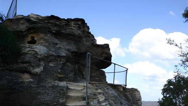 Anvil rock walk (500m)