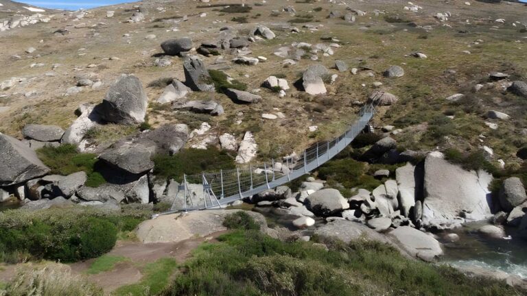 Guthega to snowy river suspension bridge hike (6. 4km)