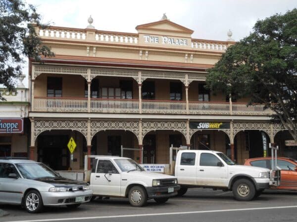 Historic childers 600x450