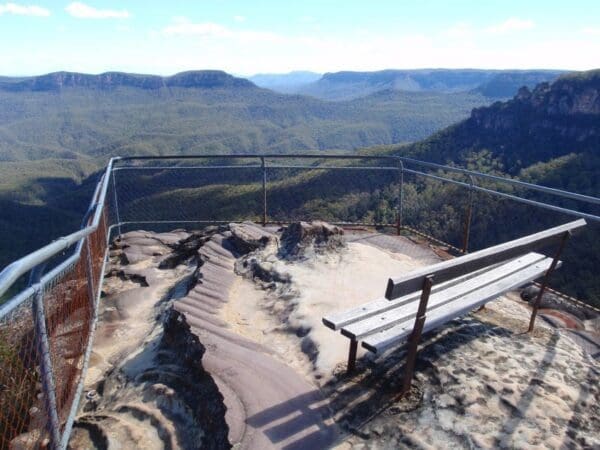Elysian rock lookout track 600x450