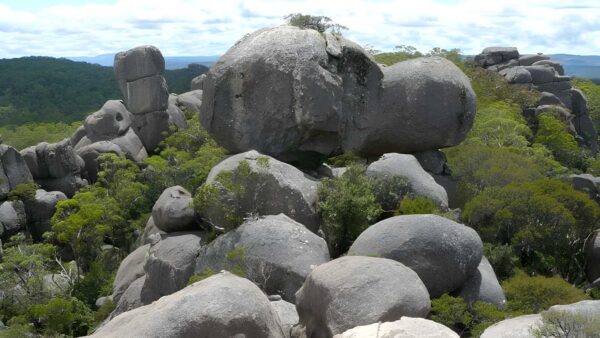 Cathedral Rock Track (6km) Cathedral rock track (6km)