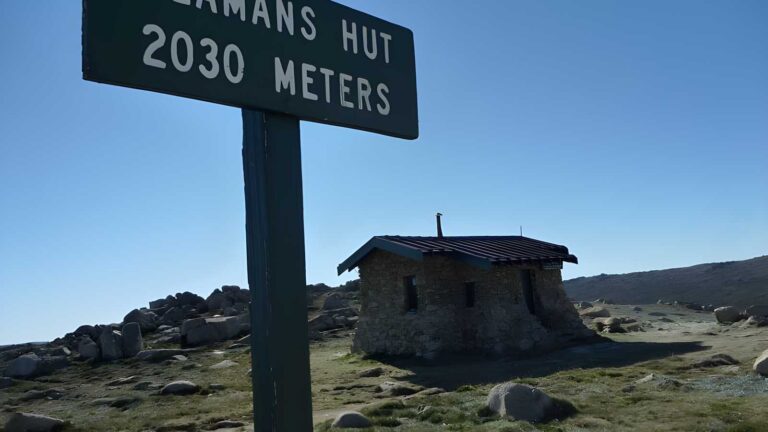 Kosciuszko Summit Trail: Charlotte Pass to Seamans Hut Hike (12km) Kosciuszko summit trail: charlotte pass to seamans hut hike (12km)
