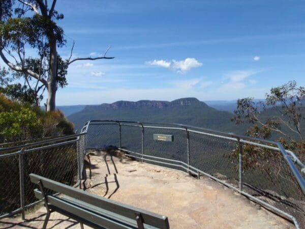 Hikes Echo point to eastern skyway station 1 600x450