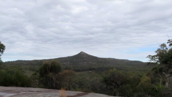 Patonga to wondabyne station - pindar caves hike (28. 1km)