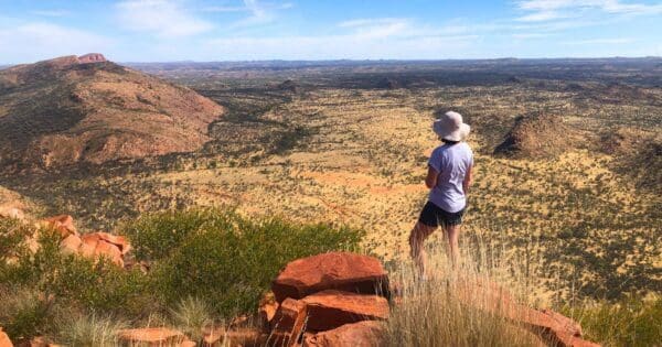 Turners lookout and chain of ponds 600x315