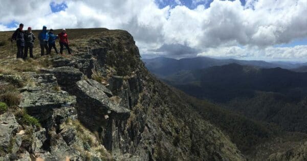 Crosscut Saw & Mt Speculation Hike (24.7km) Howitt and the high country 600x315
