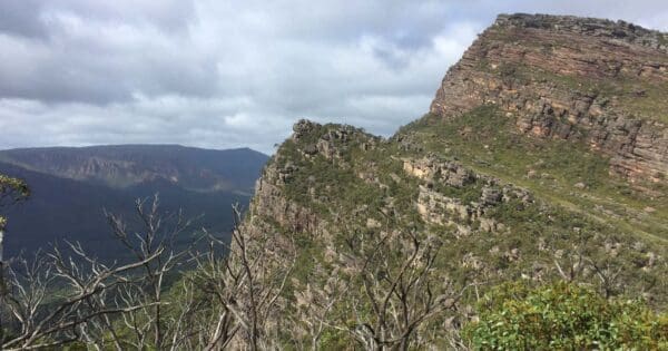Hikes Mount lubra and twin peak 600x315