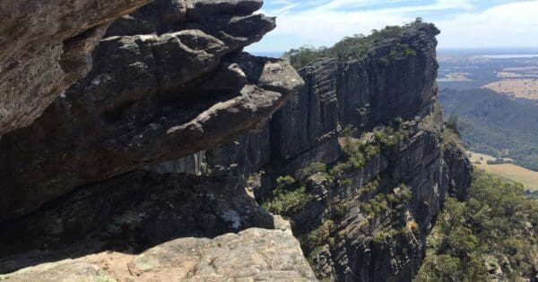 Major Mitchell Plateau Circuit Hike (41km) Mount rosea and sundial peak 600x315