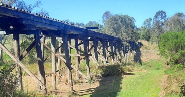 Hikes Bethania to beaudesert rail trail 600x315