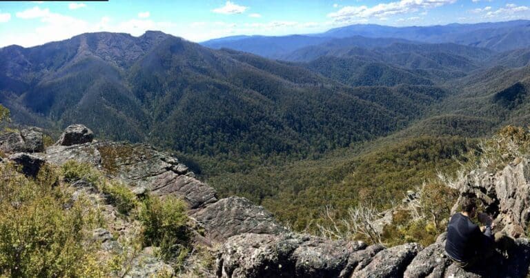 Australian alps walking track 768x403