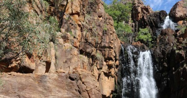 Northern Rockhole Hike (9km) Southern rockhole 600x315