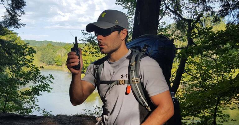 Using UHF radios for hiking